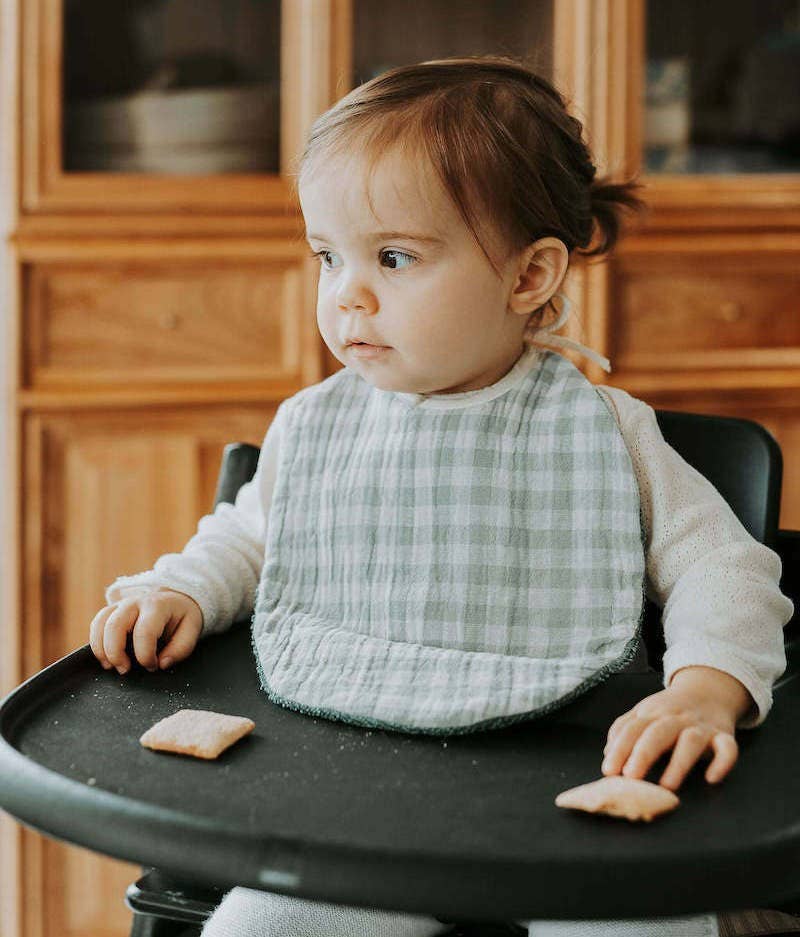 Bavoir vichy vert de gris